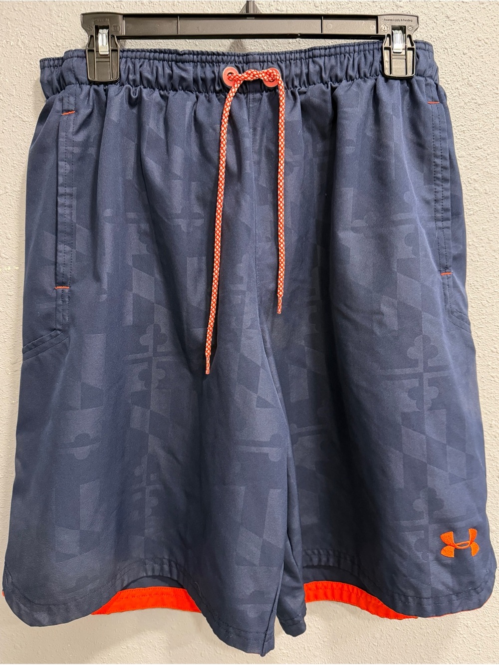Under Amour | Men’s Navy & Orange Loose Fit Drawstring Shorts w/Pockets, Size L